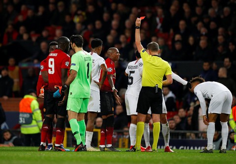 Bùng nổ trong hiệp hai, PSG đá bại M.U ngay tại Old Trafford - Ảnh 3. Bùng nổ trong hiệp hai, PSG đá bại M.U ngay tại Old Trafford - Ảnh 3.