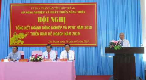Cán bộ hiểu công nghệ 4.0 thì phát biểu, không thì đừng lạm dụng - Ảnh 1. Cán bộ hiểu công nghệ 4.0 thì phát biểu, không thì đừng lạm dụng - Ảnh 1.