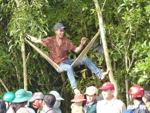 Chết cười với cuộc đua của các chị ngựa thồ ở Phú Yên - Ảnh 10. Chết cười với cuộc đua của các chị ngựa thồ ở Phú Yên - Ảnh 10.