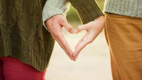 Valentine tới nữa rồi, anh còn ở đâu? - Ảnh 1. Valentine tới nữa rồi, anh còn ở đâu? - Ảnh 1.