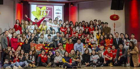 Du học sinh Mỹ, Canada giữa giá rét kỉ lục vẫn ấm nồng Tết Việt - Ảnh 2. Du học sinh Mỹ, Canada giữa giá rét kỉ lục vẫn ấm nồng Tết Việt - Ảnh 2.