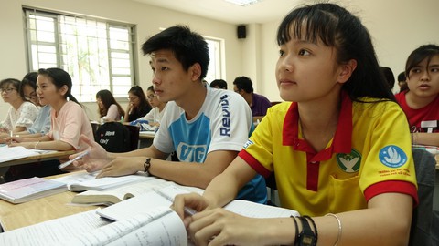 Tuyển thí sinh sư phạm trên 1,5m vì muốn tuyển giáo viên đủ sức khỏe - Ảnh 1. Tuyển thí sinh sư phạm trên 1,5m vì muốn tuyển giáo viên đủ sức khỏe - Ảnh 1.