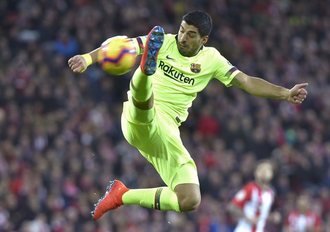 Bài toán khó cho HLV Valverde - Ảnh 1. Bài toán khó cho HLV Valverde - Ảnh 1.