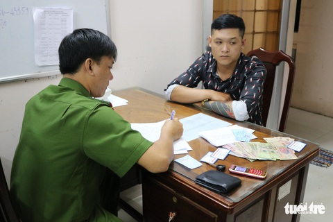 Phát hiện 3 người cho vay nặng lãi ở Trà Vinh - Ảnh 1. Phát hiện 3 người cho vay nặng lãi ở Trà Vinh - Ảnh 1.