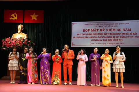 Cựu chuyên gia giúp bạn Campuchia họp mặt đầu xuân - Ảnh 2. Cựu chuyên gia giúp bạn Campuchia họp mặt đầu xuân - Ảnh 2.