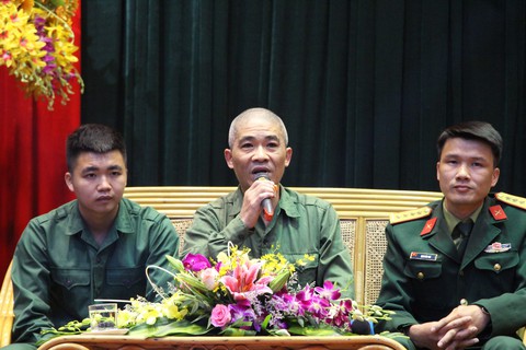 Người lính tếu táo cả trong lúc hi sinh - Ảnh 1. Người lính tếu táo cả trong lúc hi sinh - Ảnh 1.