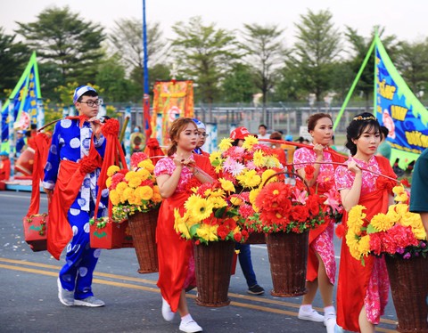 Sẽ có hàng vạn du khách dự lễ hội Chùa Bà ở Bình Dương - Ảnh 10. Sẽ có hàng vạn du khách dự lễ hội Chùa Bà ở Bình Dương - Ảnh 10.