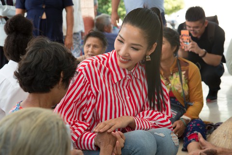 Hoàng Thùy làm diễn giả tại Hội nghị Liên kết thanh niên Đông Nam Á - Ảnh 3. Hoàng Thùy làm diễn giả tại Hội nghị Liên kết thanh niên Đông Nam Á - Ảnh 3.
