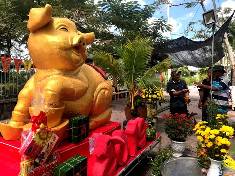 Chuẩn bị kỹ để nụ cười tranh lộc ở lễ hội Làm chay không biến tướng - Ảnh 1. Chuẩn bị kỹ để nụ cười tranh lộc ở lễ hội Làm chay không biến tướng - Ảnh 1.