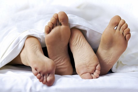 Nếu lỡ dính bầu, đừng cố xử lý mà hãy nói với cô! - Ảnh 1. Nếu lỡ dính bầu, đừng cố xử lý mà hãy nói với cô! - Ảnh 1.