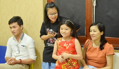 Dạy cải lương miễn phí với Tiếp bước trăm năm - Ảnh 1. Dạy cải lương miễn phí với Tiếp bước trăm năm - Ảnh 1.