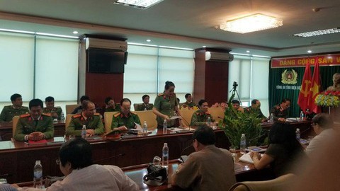 Vụ cô gái giao gà: dư luận băn khoăn chuyện thưởng nóng lực lượng phá án - Ảnh 1. Vụ cô gái giao gà: dư luận băn khoăn chuyện thưởng nóng lực lượng phá án - Ảnh 1.