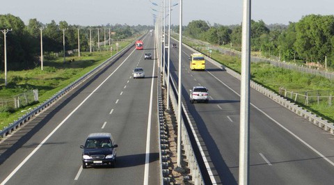 Thủ tướng yêu cầu thông xe cao tốc Trung Lương – Mỹ Thuận vào năm 2020 - Ảnh 1. Thủ tướng yêu cầu thông xe cao tốc Trung Lương – Mỹ Thuận vào năm 2020 - Ảnh 1.
