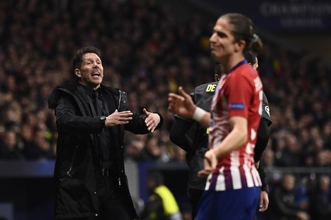 Ronaldo ngả mũ trước Simeone - Ảnh 1. Ronaldo ngả mũ trước Simeone - Ảnh 1.