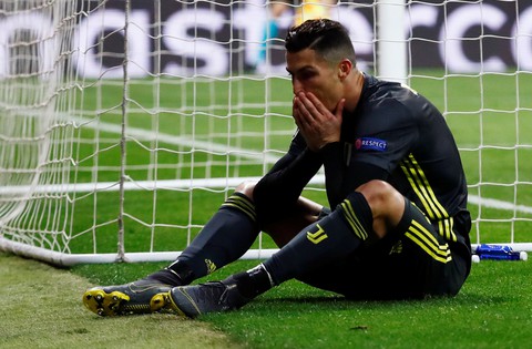 Được VAR cứu 2 lần, Juventus vẫn thất bại trước Atletico Madrid - Ảnh 2. Được VAR cứu 2 lần, Juventus vẫn thất bại trước Atletico Madrid - Ảnh 2.