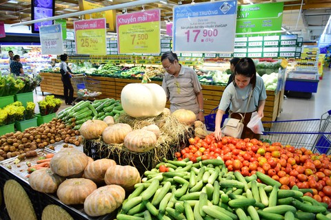 Bán lẻ tăng tốc tìm cách hút khách - Ảnh 1. Bán lẻ tăng tốc tìm cách hút khách - Ảnh 1.