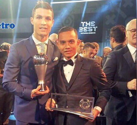Ngôi sao bóng đá Malaysia từng thắng Messi, Ronaldo ở giải FIFA Puskas bị... thất nghiệp - Ảnh 2. Ngôi sao bóng đá Malaysia từng thắng Messi, Ronaldo ở giải FIFA Puskas bị... thất nghiệp - Ảnh 2.
