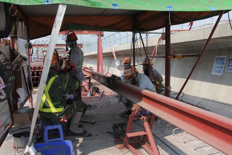 Chủ tịch UBND TP.HCM: Metro số 1 sẽ vận hành đúng tiến độ - Ảnh 4. Chủ tịch UBND TP.HCM: Metro số 1 sẽ vận hành đúng tiến độ - Ảnh 4.