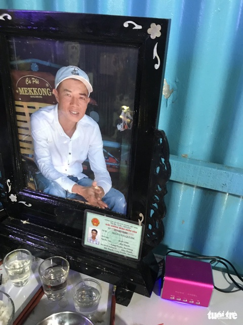 Can ngăn cãi nhau, 1 người bị đâm chết, 3 người bị thương - Ảnh 1. Can ngăn cãi nhau, 1 người bị đâm chết, 3 người bị thương - Ảnh 1.