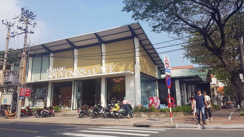 Đà Nẵng bán đất vàng sai phạm tràn lan, thất thoát số tiền lớn - Ảnh 3. Đà Nẵng bán đất vàng sai phạm tràn lan, thất thoát số tiền lớn - Ảnh 3.