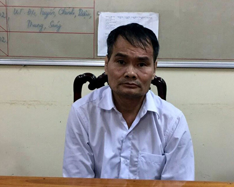 Dùng súng tự chế bắn 2 người thương vong - Ảnh 1. Dùng súng tự chế bắn 2 người thương vong - Ảnh 1.