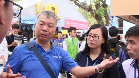 Sáng nay 23-2, tư vấn tuyển sinh đến với học trò tại Đắk Lắk - Ảnh 1. Sáng nay 23-2, tư vấn tuyển sinh đến với học trò tại Đắk Lắk - Ảnh 1.