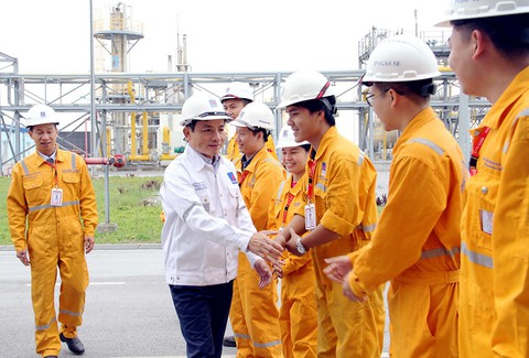 PV GAS cam kết cùng phát triển với tỉnh Thái Bình - Ảnh 3. PV GAS cam kết cùng phát triển với tỉnh Thái Bình - Ảnh 3.