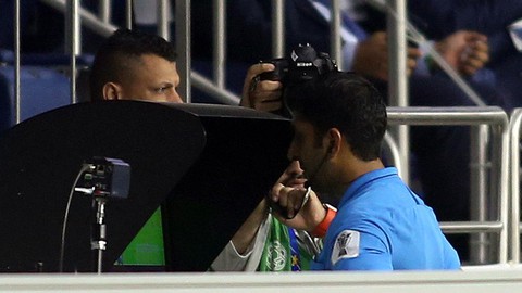 V-League 2019: Khi nào công nghệ VAR được sử dụng? - Ảnh 1. V-League 2019: Khi nào công nghệ VAR được sử dụng? - Ảnh 1.