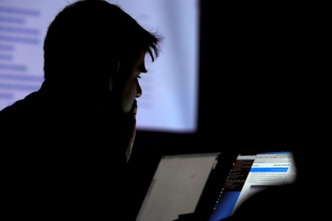 Mạng Internet toàn cầu đối mặt nguy cơ bị tấn công quy mô lớn - Ảnh 1. Mạng Internet toàn cầu đối mặt nguy cơ bị tấn công quy mô lớn - Ảnh 1.