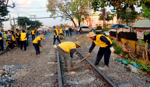 Tàu trật bánh: Đừng để mất bò mới lo làm chuồng - Ảnh 1. Tàu trật bánh: Đừng để mất bò mới lo làm chuồng - Ảnh 1.
