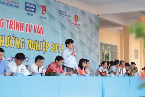 Bắt đầu tư vấn tuyển sinh hướng nghiệp tại Đắk Lắk - Ảnh 6. Bắt đầu tư vấn tuyển sinh hướng nghiệp tại Đắk Lắk - Ảnh 6.