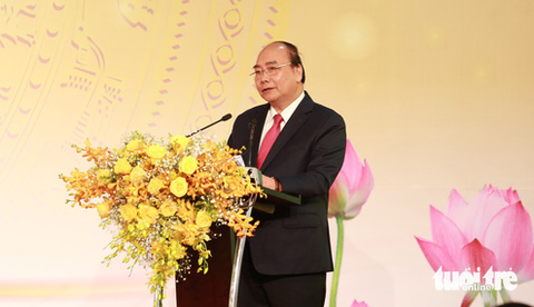 Thủ tướng Nguyễn Xuân Phúc: Nghệ An không được ‘ngủ quên’ trên thành quả - Ảnh 1. Thủ tướng Nguyễn Xuân Phúc: Nghệ An không được ‘ngủ quên’ trên thành quả - Ảnh 1.