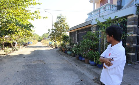 Người mua đất lao đao vì phân lô lệch trục - Ảnh 1. Người mua đất lao đao vì phân lô lệch trục - Ảnh 1.