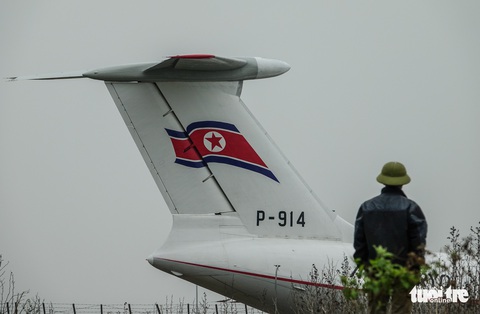 Cận cảnh ngựa thồ Il-76 của phái đoàn Triều Tiên - Ảnh 6.