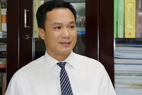 Thiện lành thay buôn thần bán thánh - Ảnh 2. Thiện lành thay buôn thần bán thánh - Ảnh 2.
