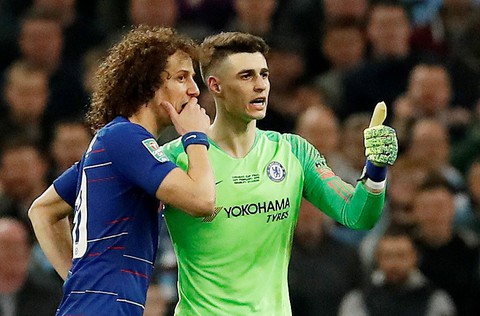 Video sốc với màn kháng lệnh HLV của thủ môn Chelsea - Ảnh 1. Video sốc với màn kháng lệnh HLV của thủ môn Chelsea - Ảnh 1.