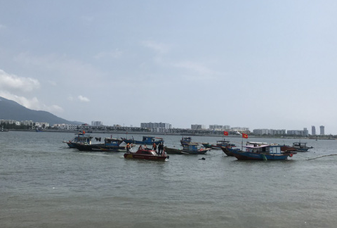 Rúng động nghi án cha giết con phi tang xác xuống sông Hàn - Ảnh 2. Rúng động nghi án cha giết con phi tang xác xuống sông Hàn - Ảnh 2.