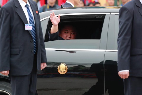 Tổng thống Donald Trump lên Air Force One để tới Việt Nam - Ảnh 3. Tổng thống Donald Trump lên Air Force One để tới Việt Nam - Ảnh 3.