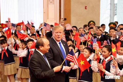 Thủ tướng Nguyễn Xuân Phúc hội kiến Tổng thống Trump - Ảnh 9. Thủ tướng Nguyễn Xuân Phúc hội kiến Tổng thống Trump - Ảnh 9.