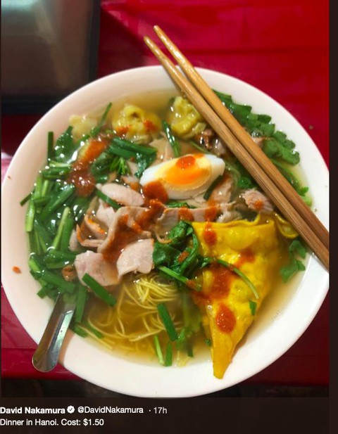 Phóng viên Mỹ khoe ảnh cà phê trứng, bún chả ở Hà Nội - Ảnh 3. Phóng viên Mỹ khoe ảnh cà phê trứng, bún chả ở Hà Nội - Ảnh 3.
