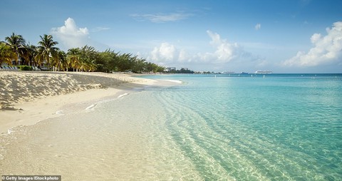 TripAdvisor bình chọn những bãi biển đẹp nhất thế giới 2019 - Ảnh 8. TripAdvisor bình chọn những bãi biển đẹp nhất thế giới 2019 - Ảnh 8.