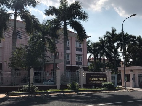 Hậu Giang lần đầu tổ chức thi tuyển chức danh phó giám đốc sở - Ảnh 1. Hậu Giang lần đầu tổ chức thi tuyển chức danh phó giám đốc sở - Ảnh 1.
