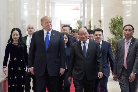 Thủ tướng Nguyễn Xuân Phúc hội kiến Tổng thống Trump - Ảnh 8. Thủ tướng Nguyễn Xuân Phúc hội kiến Tổng thống Trump - Ảnh 8.