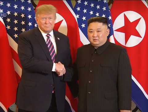 Tổng thống Trump: Vinh dự khi ở cạnh Chủ tịch Kim tại Hà Nội - Ảnh 1. Tổng thống Trump: Vinh dự khi ở cạnh Chủ tịch Kim tại Hà Nội - Ảnh 1.