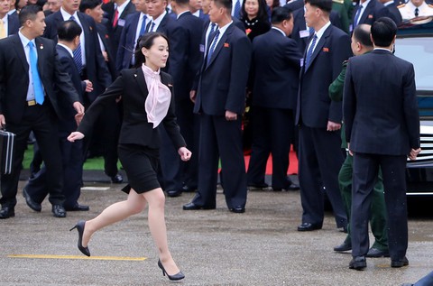 Bí ẩn cô em gái của ông Kim Jong Un - Ảnh 3. Bí ẩn cô em gái của ông Kim Jong Un - Ảnh 3.