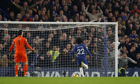Pedro tỏa sáng, Chelsea hạ gục Tottenham tại Stamford Bridge - Ảnh 2. Pedro tỏa sáng, Chelsea hạ gục Tottenham tại Stamford Bridge - Ảnh 2.