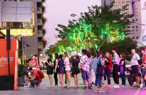Coca-Cola nói gì về mẫu lon đặc biệt dịp thượng đỉnh Mỹ - Triều? - Ảnh 2. Coca-Cola nói gì về mẫu lon đặc biệt dịp thượng đỉnh Mỹ - Triều? - Ảnh 2.