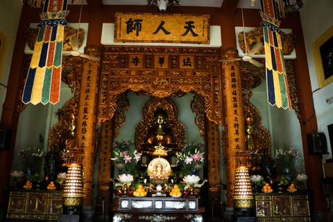 Du xuân ở 4 ngôi chùa cổ kính chốn Sài thành - Ảnh 9. Du xuân ở 4 ngôi chùa cổ kính chốn Sài thành - Ảnh 9.