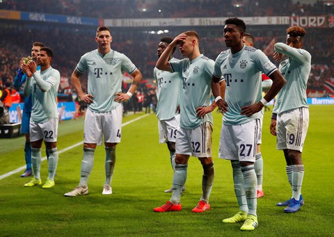 Thua Leverkusen, Bayern Munich bị Dortmund gia tăng khoảng cách - Ảnh 2. Thua Leverkusen, Bayern Munich bị Dortmund gia tăng khoảng cách - Ảnh 2.