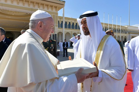 Giáo hoàng Francis: Có nạn linh mục tấn công tình dục nữ tu sĩ - Ảnh 1. Giáo hoàng Francis: Có nạn linh mục tấn công tình dục nữ tu sĩ - Ảnh 1.